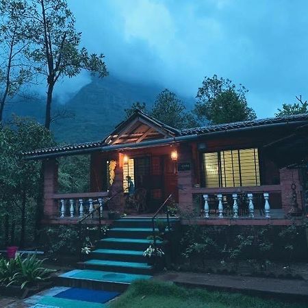 Sukant Homestay, Palu, Murbād Extérieur photo