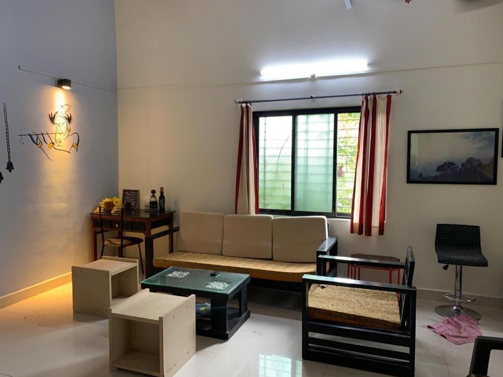 Sukant Homestay, Palu, Murbād Extérieur photo