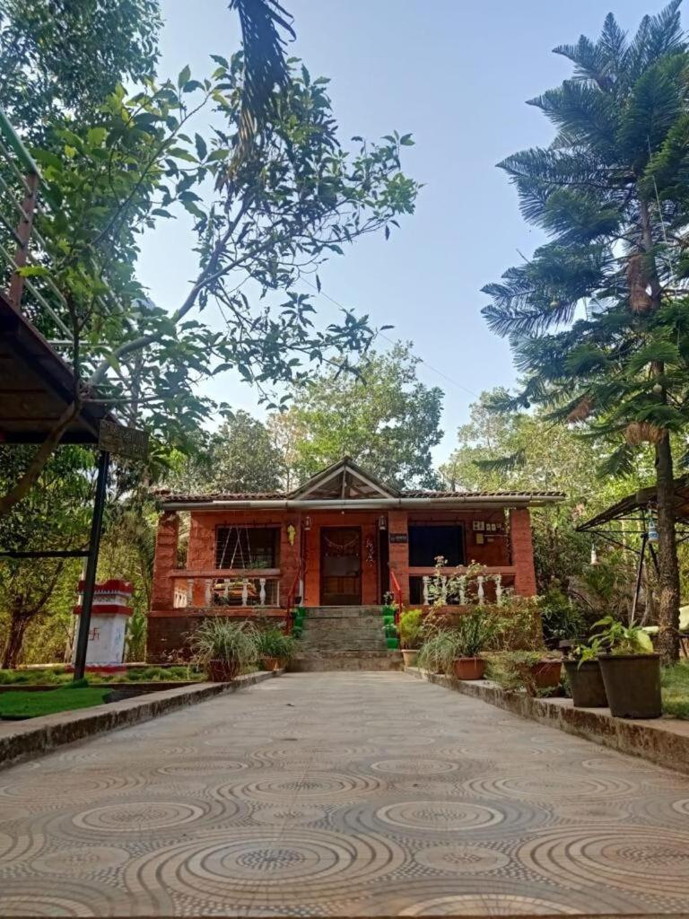 Sukant Homestay, Palu, Murbād Extérieur photo