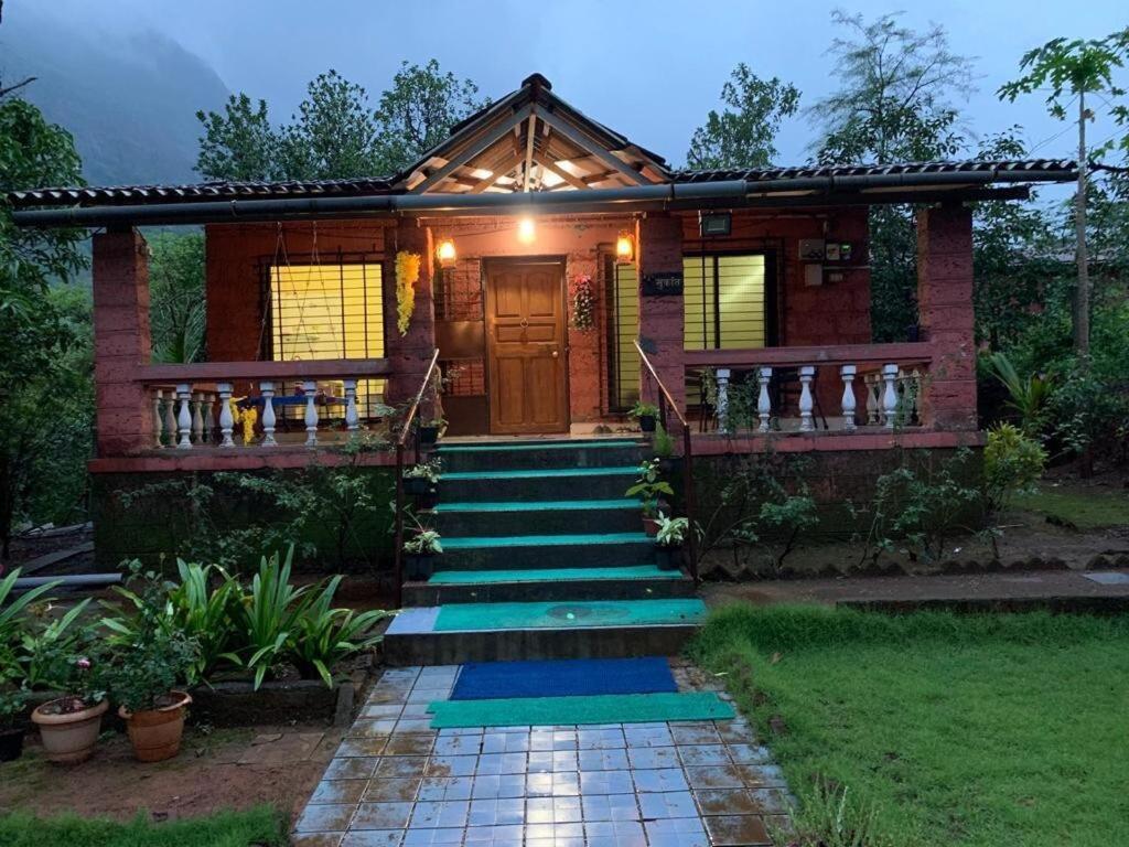 Sukant Homestay, Palu, Murbād Extérieur photo